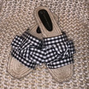 Black gingham check slide sandals